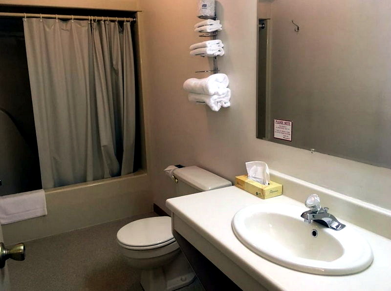 Value Host Motor Inn - From Web Listing (newer photo)